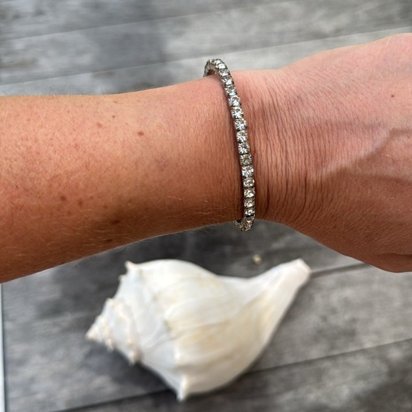 Rhinestone Bracelet - Picture 5 of 6